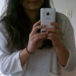 Meet your Posher, Fernanda